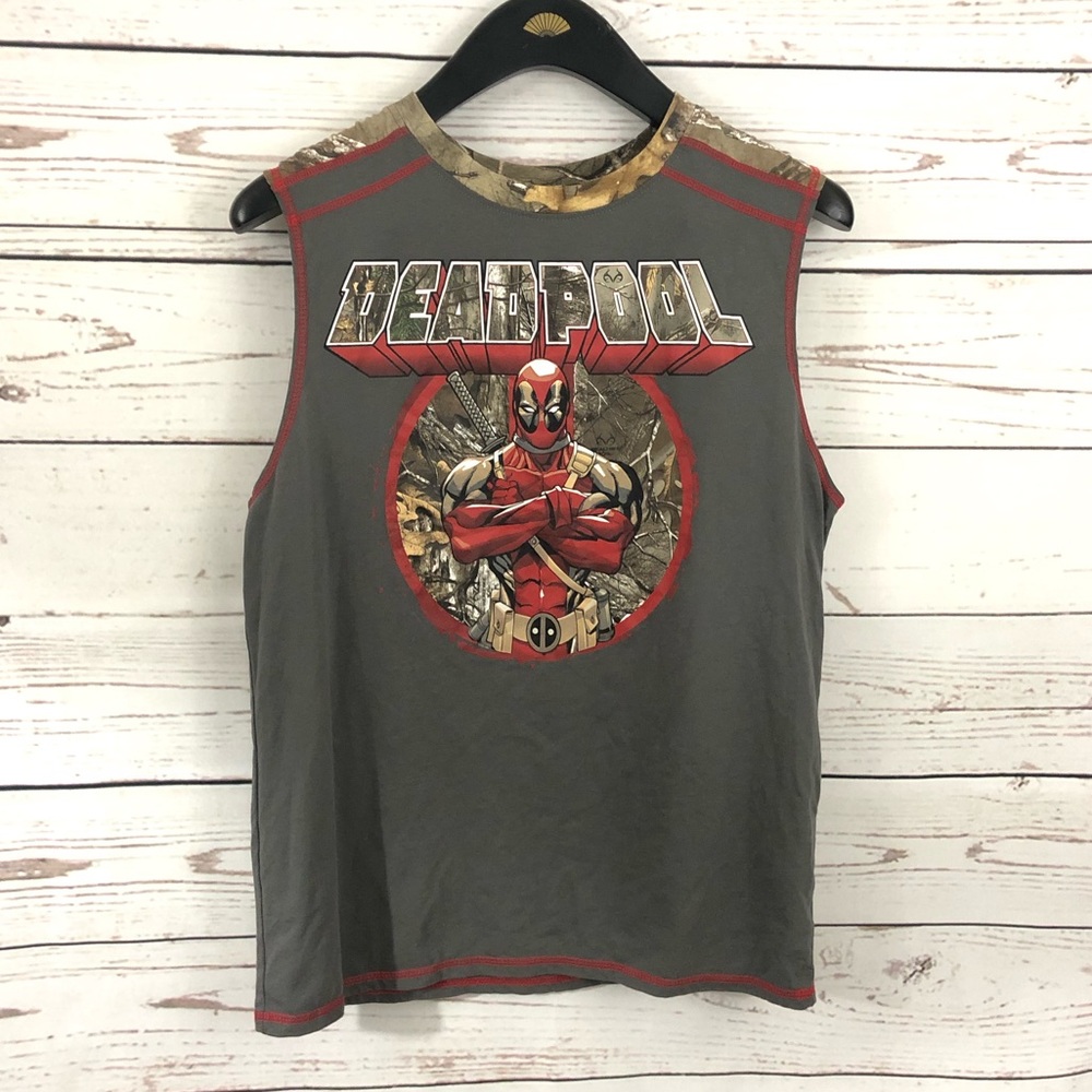 Deadpool sleeveless camo